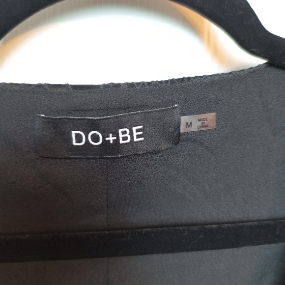 Do+Be Black Rushed Puff Sleeve Geometric Crop Top Gothic Sexy M whimsygoth - Picture 3 of 10